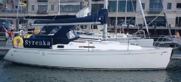 Dufour 30 Classic For Sale From Seakers Yacht Brokers
